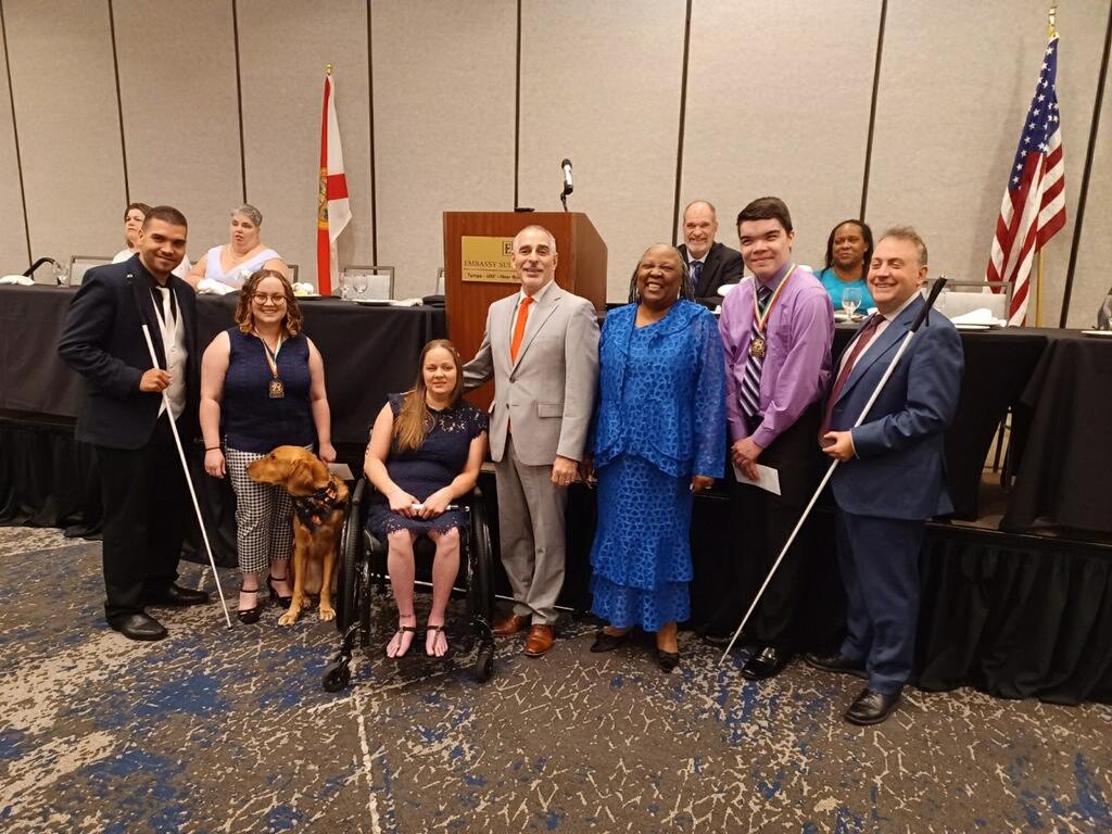 2023 scholarship winners with President Riccobono 